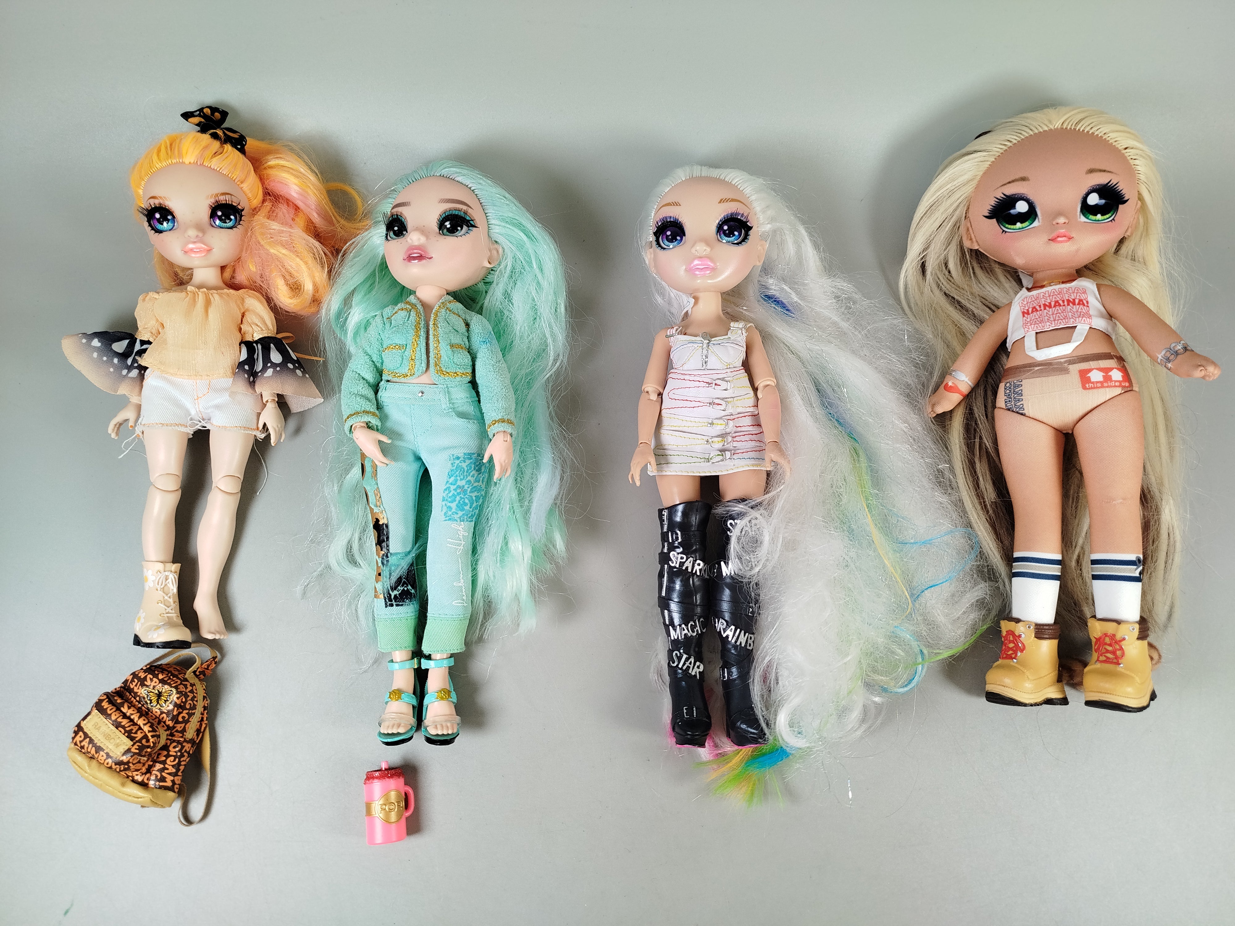 L.O.L. und Na Na Na Surprise Modepuppen - Set von 4